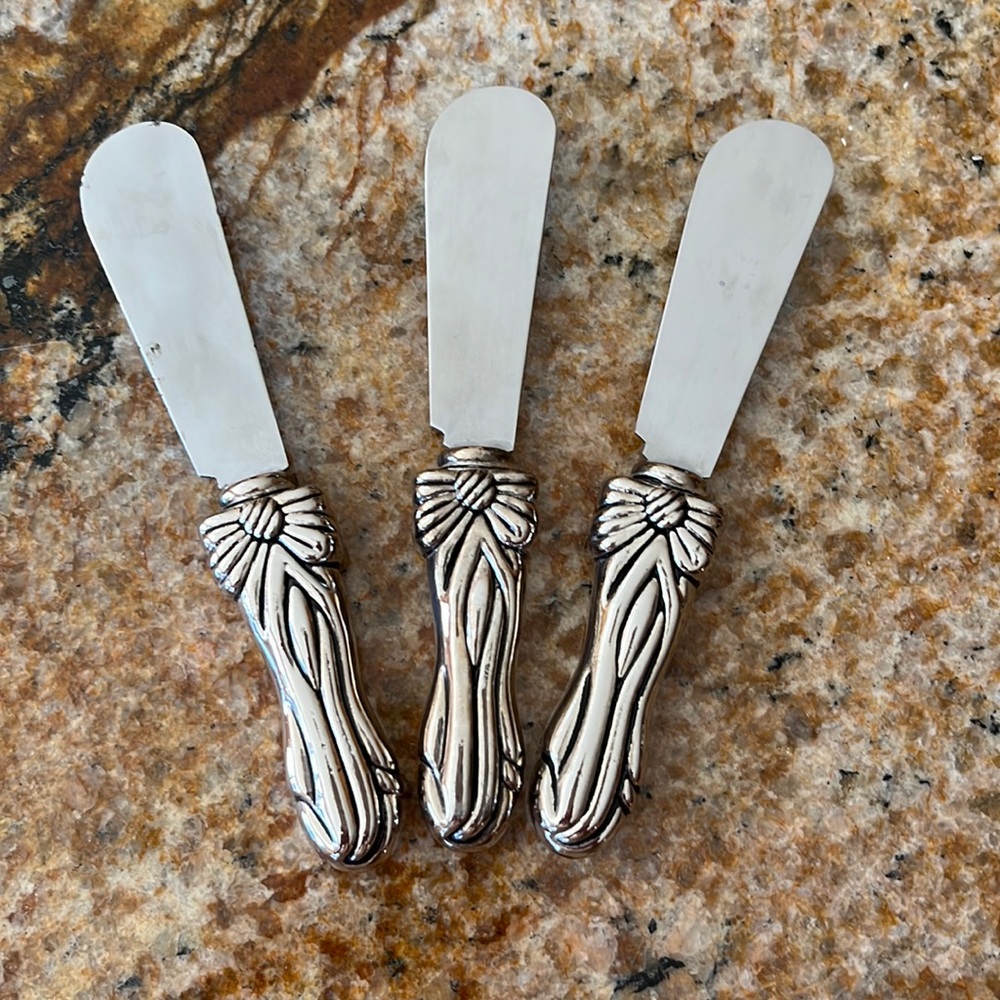 Silver Plated and Stainless Steel Butter/Cheese Spreader